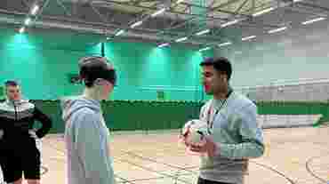 England blind footballer leads session on disability in sport to ӣƵ students